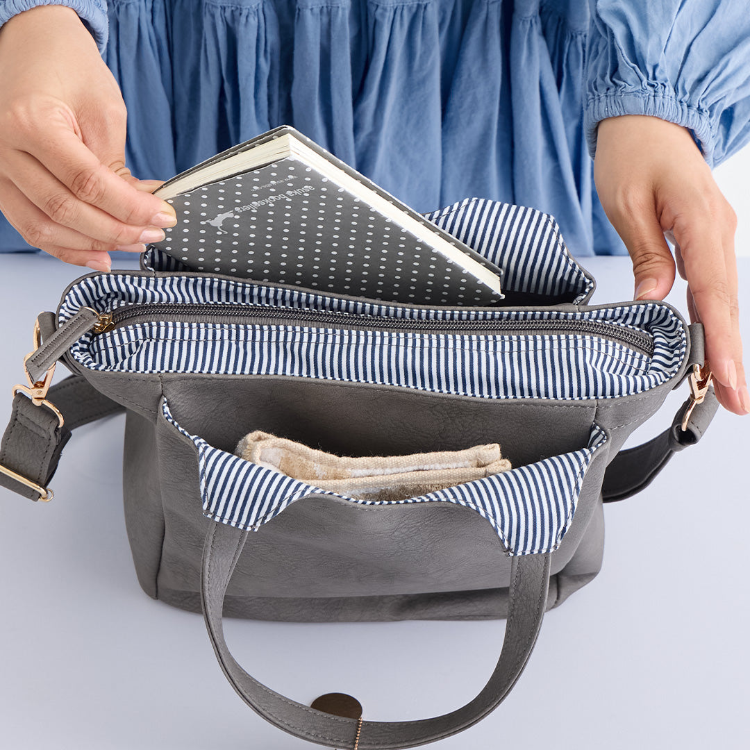 時短バッグ 合皮チャーム付き2wayハンドバッグ EL7153