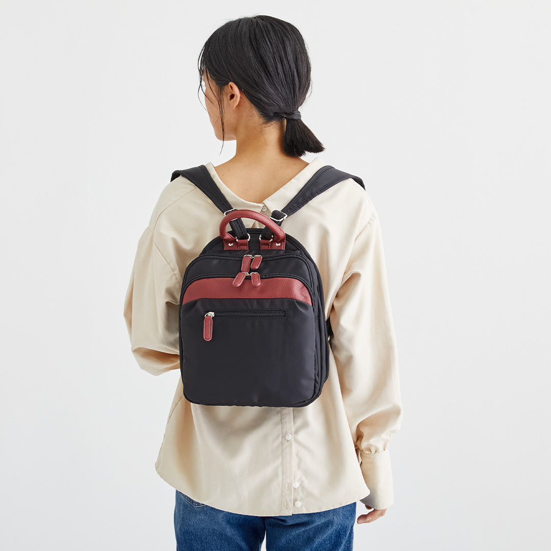 ZAZA はっ水ナイロンリュック小 EL5549