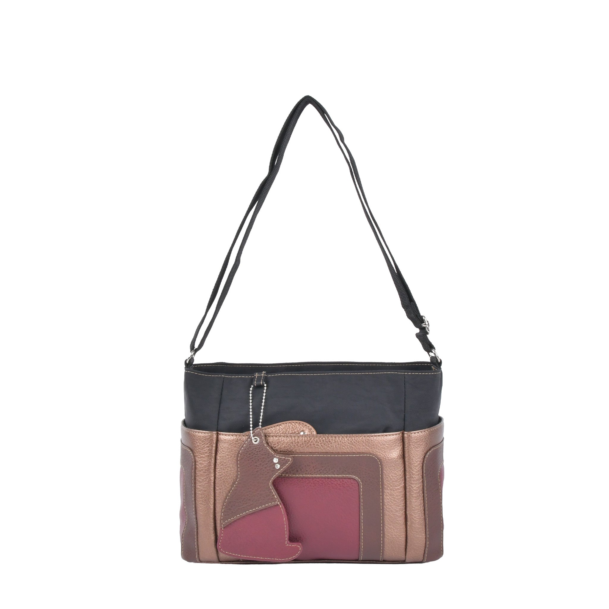 ブラックとレッド配色の切り替えショルダーバッグ 猫型チャーム付き