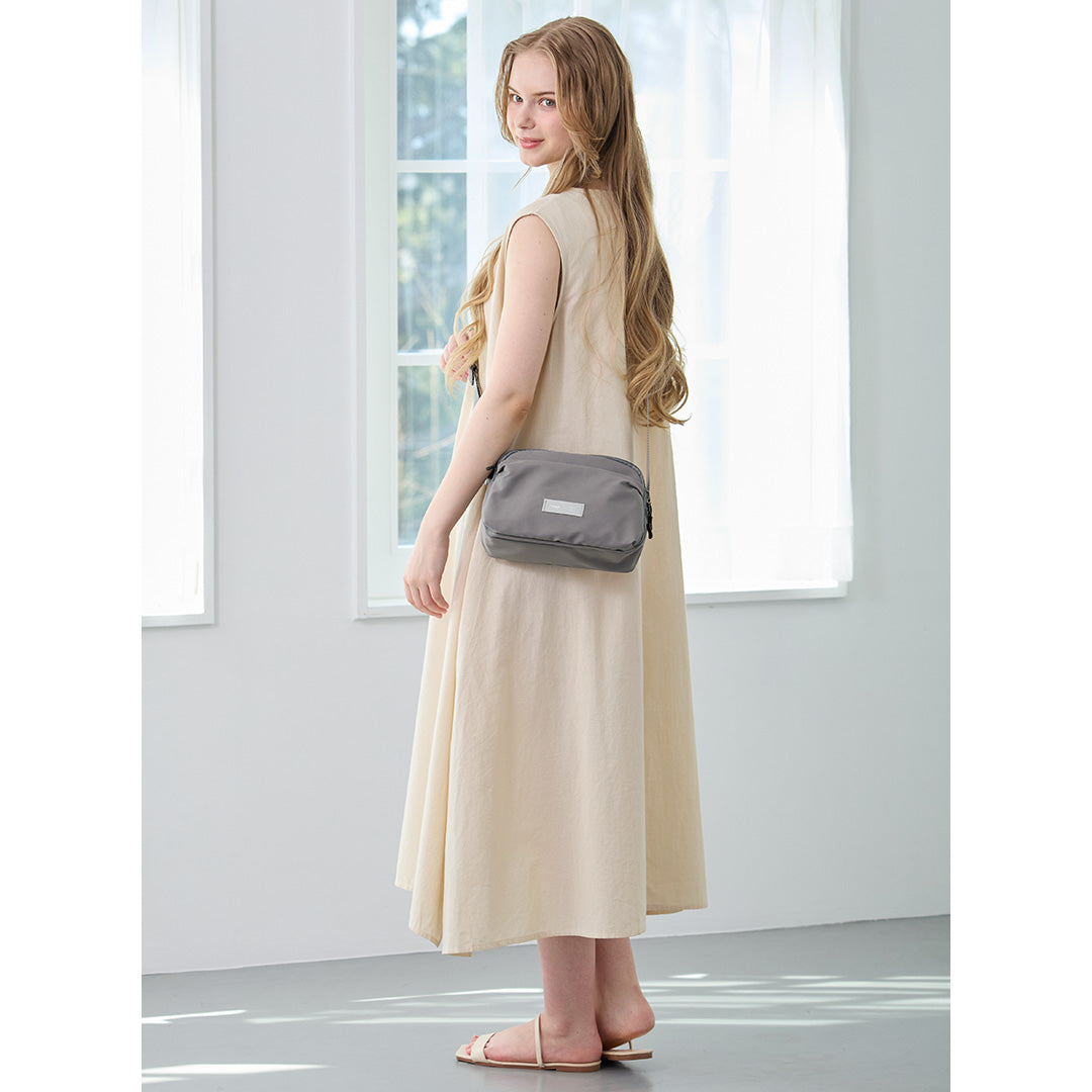 *nap コンパクト3層ショルダーバッグ グレー/デイリー/お出かけ/ショルダーバッグ/コンパクトバッグ/ナイロン/はっ水/軽量/多収納