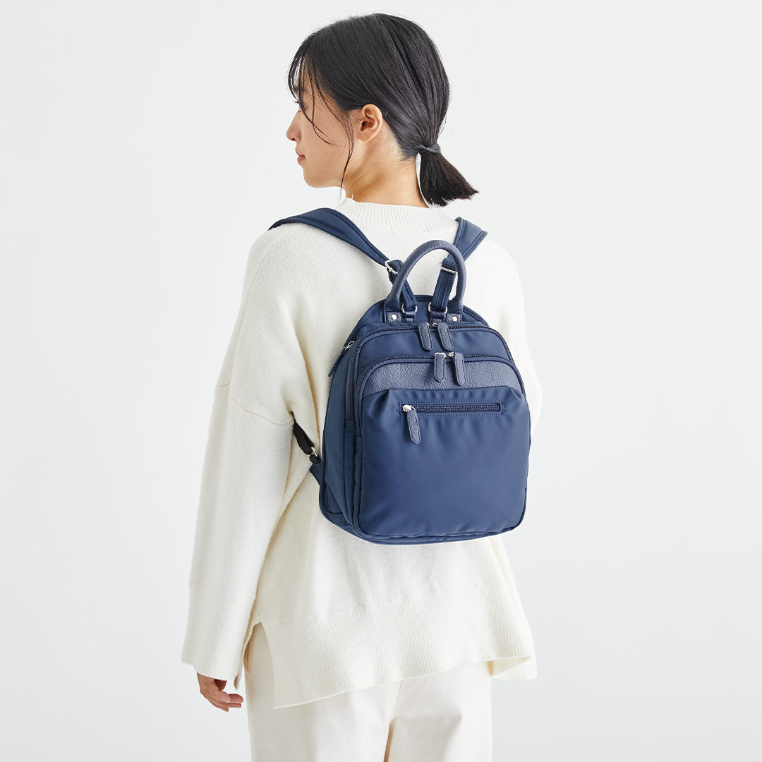 ZAZA はっ水ナイロンリュック小 EL5549