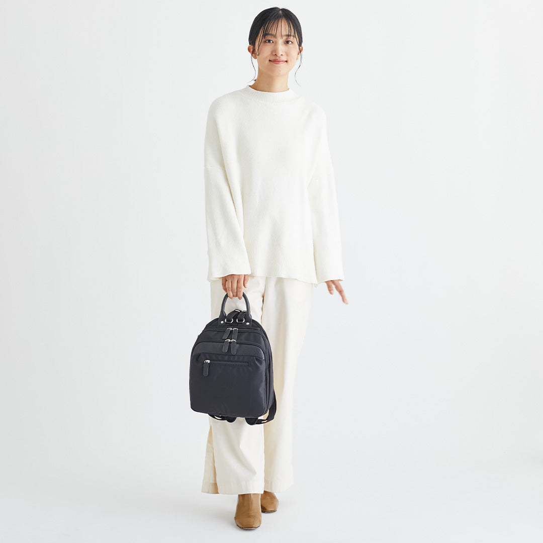 ZAZA はっ水ナイロンリュック小 EL5549