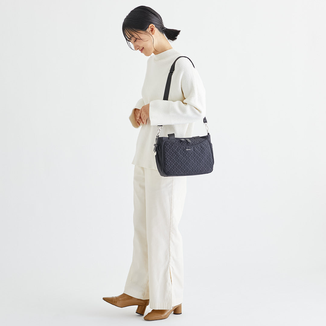 ZAZA キルトリボン猫チャーム付き2wayハンドバッグ EL7186