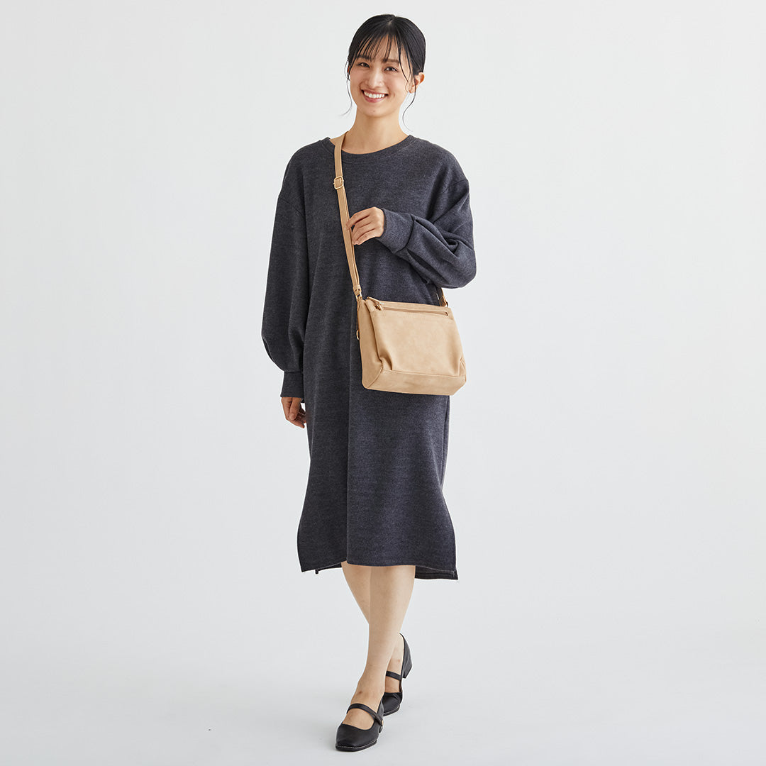 時短バッグ 合皮チャーム付きショルダーバッグ EL7188