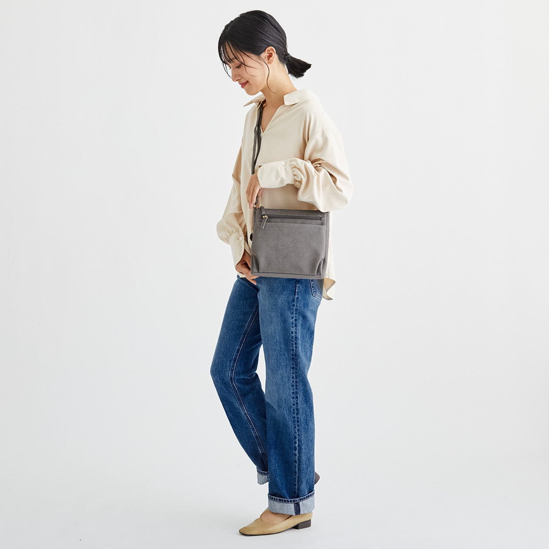 時短バッグ 合皮チャーム付きショルダーバッグ EL7188