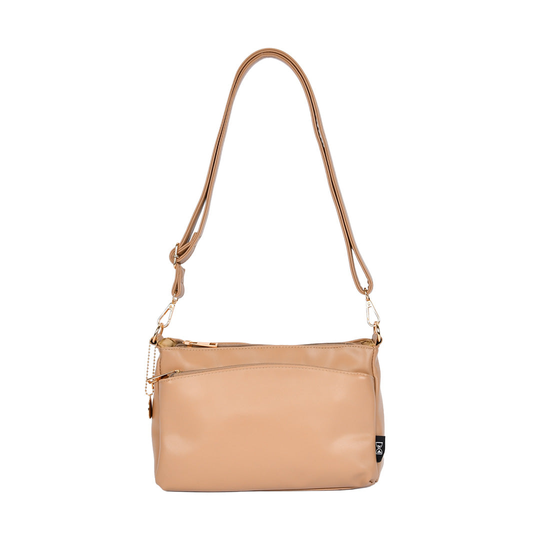 ベージュ合皮ショルダーバッグ 正面