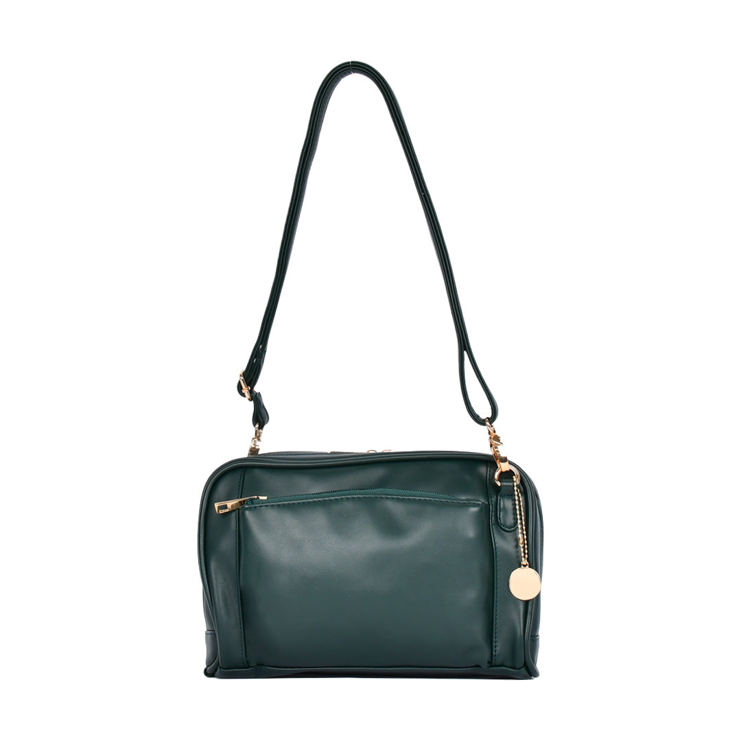 グリーンの合皮ショルダーバッグ 正面