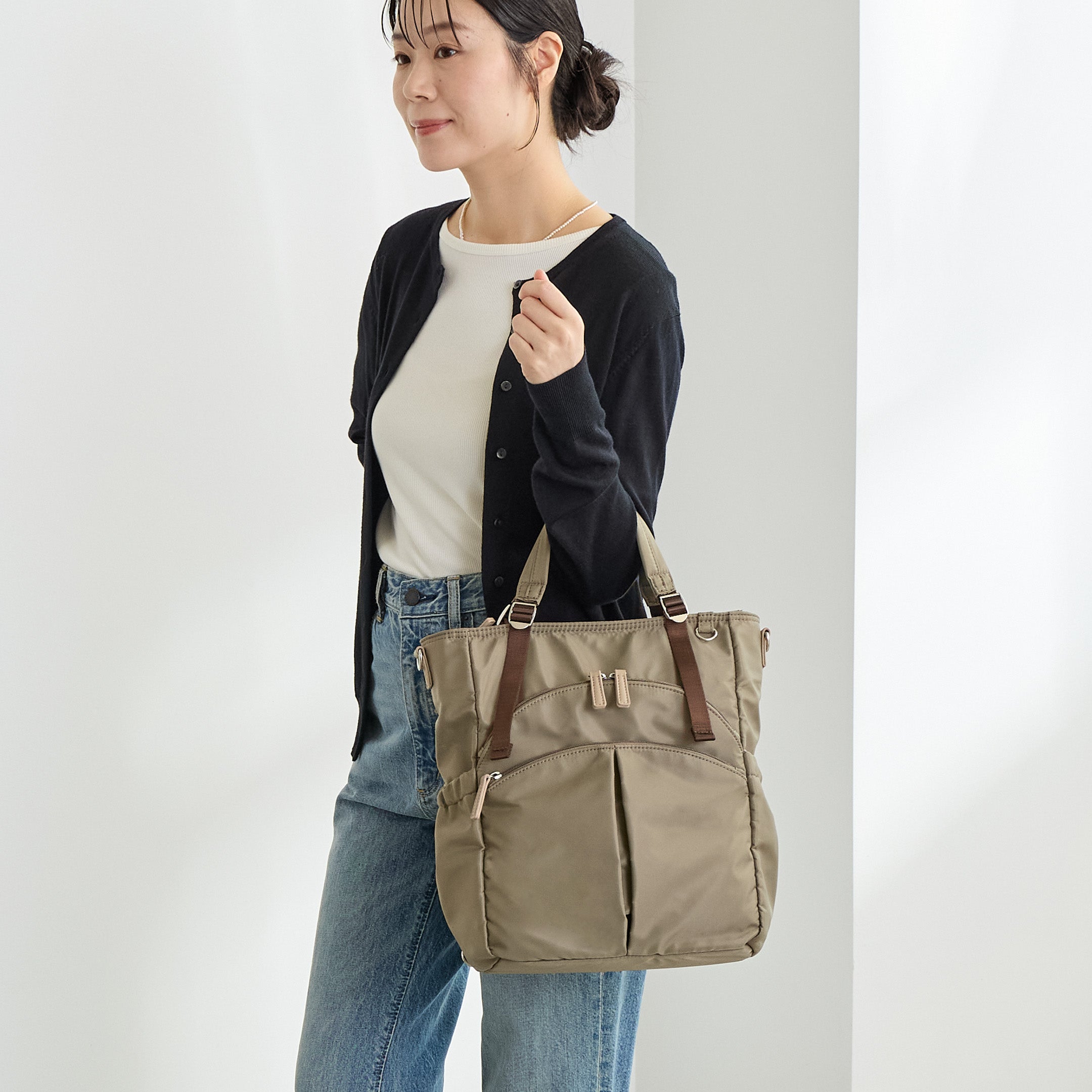 2way～4wayバッグ｜シーンで使い分けできる万能バッグを販売している